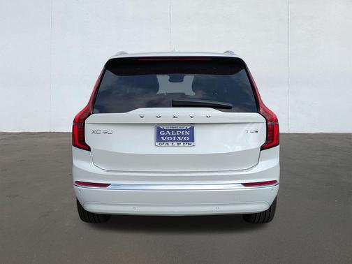 2026 Volvo XC90 Plug-In Hybrid T8 Plus 7-Seater