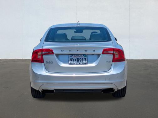 Bright Silver Metallic 2015 Volvo S60 T5 Premier