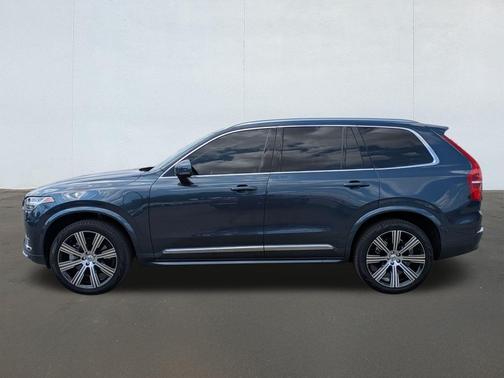 2025 Volvo XC90 Plug-In Hybrid T8 Plus 7-Seater