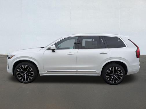 2026 Volvo XC90 B6 Plus Bright