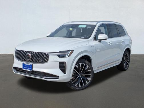 Crystal White Pearl 2026 Volvo XC90 Plug-In Hybrid T8 Plus Bright