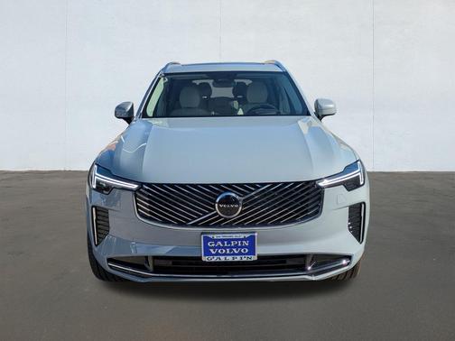 2026 Volvo XC90 B6 Ultra 7-Seater