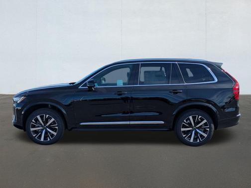 2026 Volvo XC90 B5 Core Bright