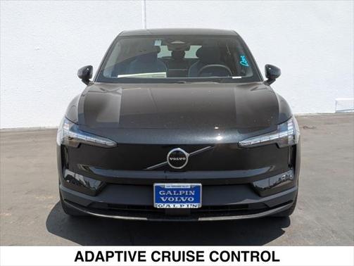 2025 Volvo EX30 Twin Motor Plus