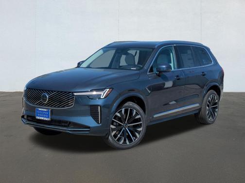 2026 Volvo XC90 B6 Ultra Bright