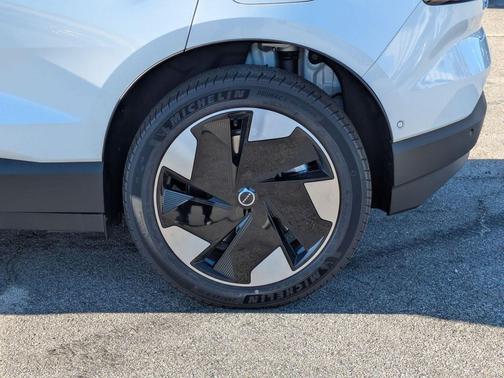 2026 Volvo EX30 Ultra