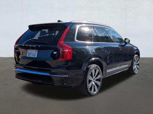 2024 Volvo XC90 Recharge Plug-In Hybrid T8 Plus Bright Theme 7-Seater