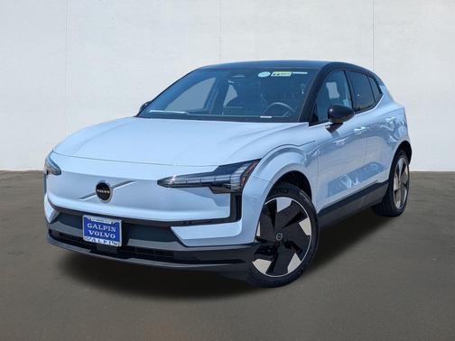 2025 Volvo EX30 Twin Motor Plus
