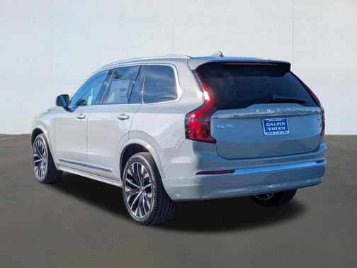 Vapour Grey Metallic 2026 Volvo XC90 B6 Ultra Bright