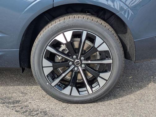 Denim Blue Metallic 2026 Volvo XC60 Plug-In Hybrid Plus, T8 AWD Electric/Gasoline, Dark