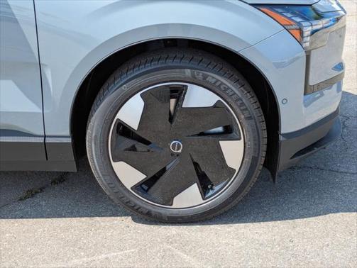 2025 Volvo EX30 Twin Motor Ultra