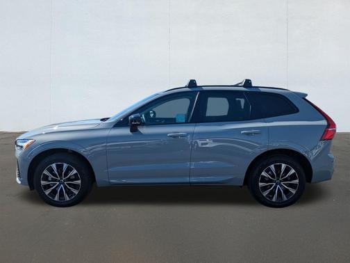 2025 Volvo XC60 B5 Core