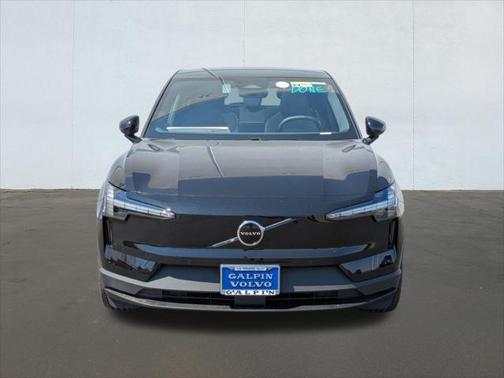 2025 Volvo EX30 Twin Motor Plus
