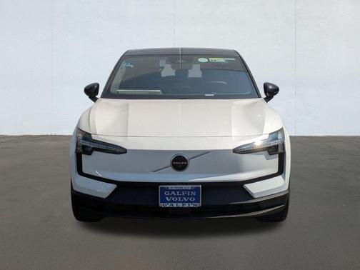 2025 Volvo EX30 Ultra Twin Motor Performance, Fully electric