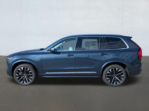 2026 Volvo XC90 Plug-In Hybrid T8 Ultra 7-Seater