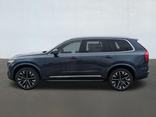 2026 Volvo XC90 B6 Plus Bright