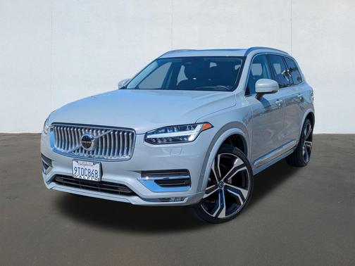 2025 Volvo XC90 B6 Ultra