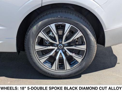 2025 Volvo XC60 B5 Core