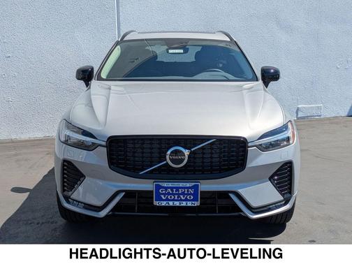 2025 Volvo XC60 B5 Core
