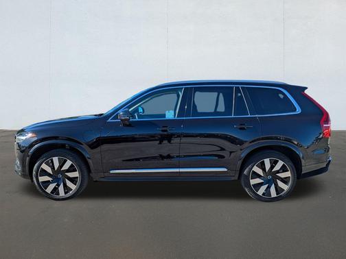 2023 Volvo XC90 Recharge Plug-In Hybrid T8 Ultimate Bright Theme 7-Seater