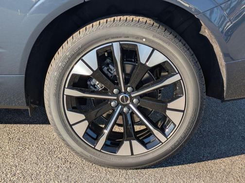 2026 Volvo XC60 B5 Plus Dark