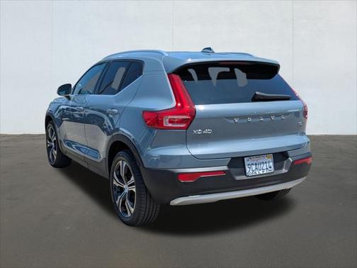 2022 Volvo XC40 T5 Inscription