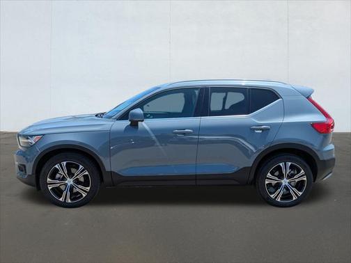 2022 Volvo XC40 T5 Inscription