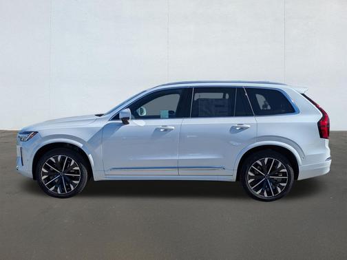 2026 Volvo XC90 B5 Plus Bright