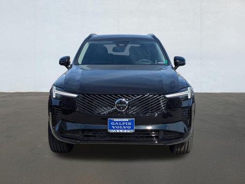 2026 Volvo XC90 B6 Ultra Dark