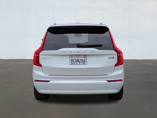 2023 Volvo XC90 B6 Plus 6-Seater