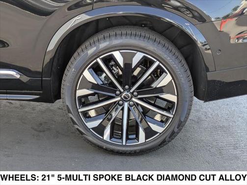 2025 Volvo XC90 Plug-In Hybrid T8 Plus 7-Seater