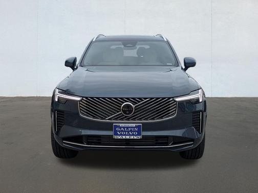 Denim Blue Metallic 2026 Volvo XC90 Plug-In Hybrid T8 Plus Bright