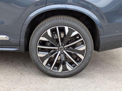 2026 Volvo XC90 Plug-In Hybrid Plus, T8 AWD, Electric/Gasoline, Bright, 7 Seats