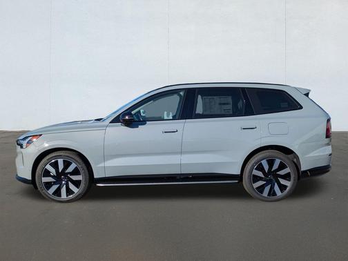 2025 Volvo EX90 Twin Motor Ultra