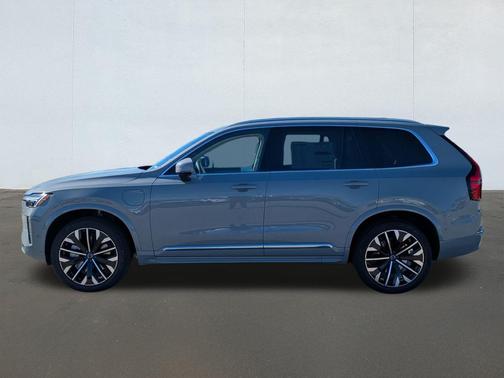 2026 Volvo XC90 Plug-In Hybrid T8 Ultra Bright