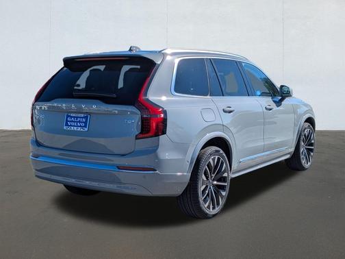 2026 Volvo XC90 Plug-In Hybrid T8 Ultra Bright