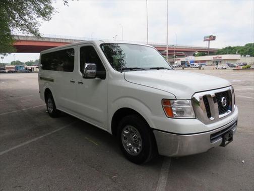 2017 Nissan NV Passenger NV3500 HD SV V6