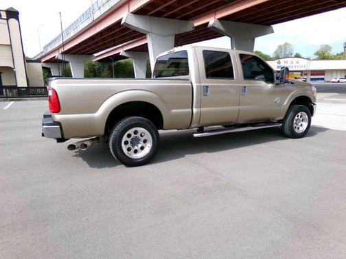 2011 Ford F-250 XLT