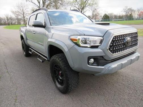2018 Toyota Tacoma TRD Sport