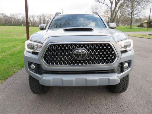 2018 Toyota Tacoma TRD Sport