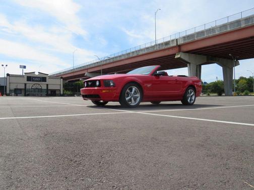 2006 Ford Mustang GT Premium