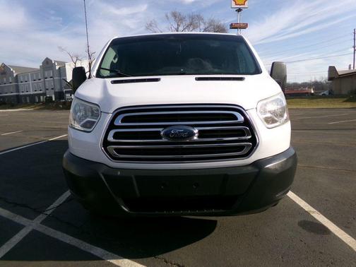 2017 Ford Transit-350 XLT