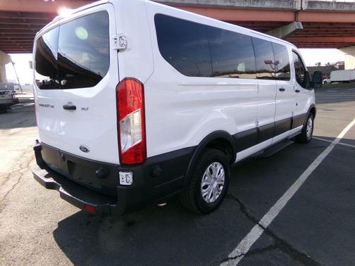 2017 Ford Transit-350 XLT