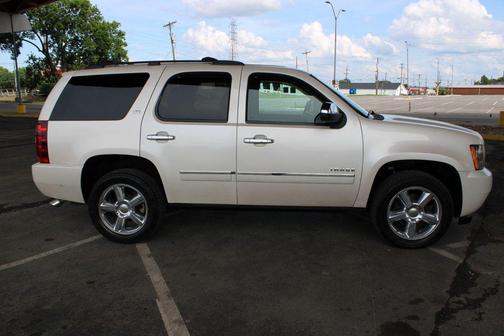 White Diamond Tricoat 2013 Chevrolet Tahoe LTZ