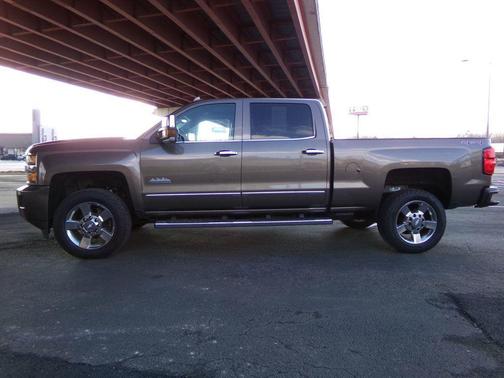 2015 Chevrolet Silverado 2500 High Country
