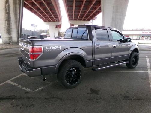 Black 2011 Ford F-150 Lariat