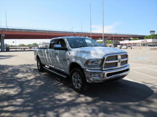 2016 RAM 2500 Laramie