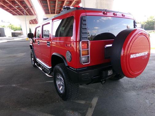Victory Red 2004 Hummer H2 Base