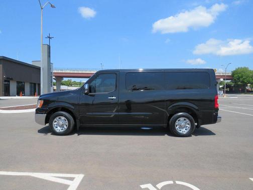 2017 Nissan NV Passenger NV3500 HD SL V8