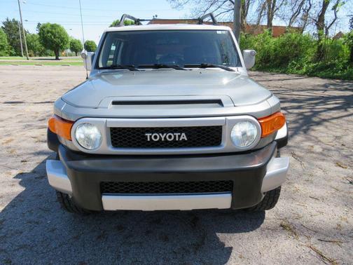 2012 Toyota FJ Cruiser Base